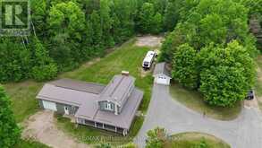 1023 CHESTER CRESCENT | Dysart et al Ontario | Slide Image Seventeen