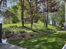 37 SUSSEX SQUARE | Owen Sound Ontario | Slide Image Four
