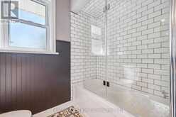 21 GLADSTONE AVENUE | Guelph Ontario | Slide Image Thirty-four