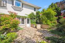 21 GLADSTONE AVENUE | Guelph Ontario | Slide Image Three