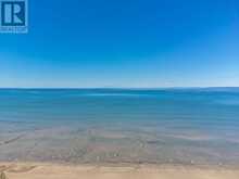 64 60TH STREET N | Wasaga Beach Ontario | Slide Image Ten