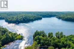 1015 GOODLIFE LANE | Lake of Bays Ontario | Slide Image Nine