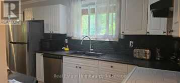 2896 BRUNEL ROAD | Huntsville Ontario | Slide Image Thirteen