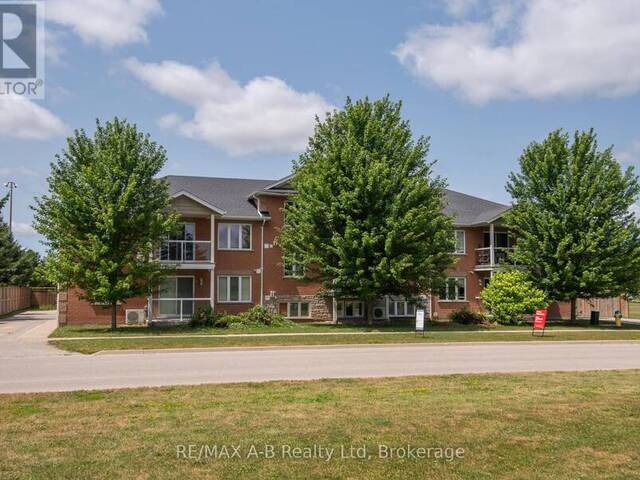 1 - 148 BORDEN STREET Stratford Ontario, N5A 0G1 - 3 Bedrooms Condo For Sale