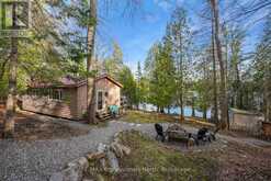 1107 PLUTO TRAIL | Haliburton Ontario | Slide Image Four