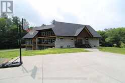 1196 RAVENSCLIFFE ROAD | Huntsville Ontario | Slide Image Three