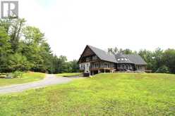 1196 RAVENSCLIFFE ROAD | Huntsville Ontario | Slide Image Fifty