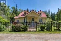 3 BROOKSIDE DRIVE | Tiny Ontario | Slide Image Two