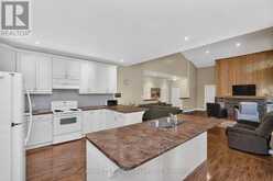 11 RUE KAROLA ROAD | Tiny Ontario | Slide Image Fifteen
