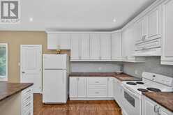 11 RUE KAROLA ROAD | Tiny Ontario | Slide Image Sixteen