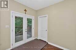 11 RUE KAROLA ROAD | Tiny Ontario | Slide Image Thirty-two