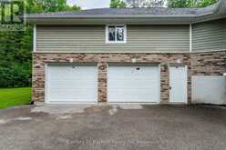 11 RUE KAROLA ROAD | Tiny Ontario | Slide Image Thirty-six