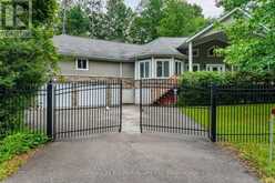 11 RUE KAROLA ROAD | Tiny Ontario | Slide Image Forty-four