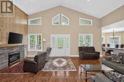 11 RUE KAROLA ROAD | Tiny Ontario | Slide Image Six