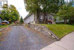 3 CORA STREET E | Huntsville Ontario | Slide Image Thirty-eight