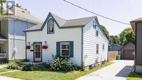117 QUEBEC STREET | Goderich Ontario | Slide Image Thirty-six
