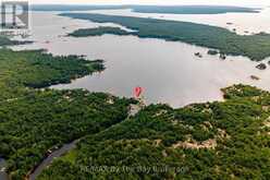 6686 ISLAND 1040/LITTLE BEAUSOLEIL ISLAND | Honey Harbour Ontario | Slide Image Four