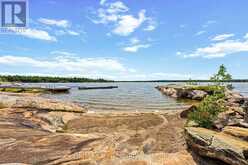 6686 ISLAND 1040/LITTLE BEAUSOLEIL ISLAND | Honey Harbour Ontario | Slide Image Nine