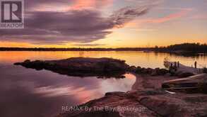6686 ISLAND 1040/LITTLE BEAUSOLEIL ISLAND | Honey Harbour Ontario | Slide Image Ten