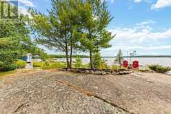 6686 ISLAND 1040/LITTLE BEAUSOLEIL ISLAND | Honey Harbour Ontario | Slide Image Forty