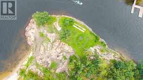 16 ISLAND 810/ROYAL ISLAND | Honey Harbour Ontario | Slide Image Five