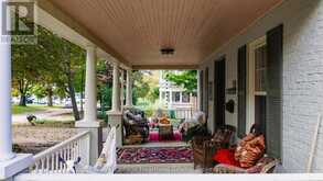 18 ST.VINCENT STREET | Goderich Ontario | Slide Image Three