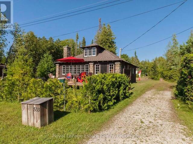 533 SECOND AVENUE N Sauble Beach Ontario, N0H 2G0 - 4 Bedrooms Home For Sale