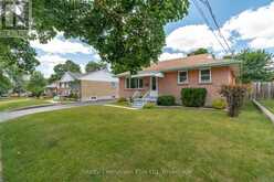 82 CASSINO AVENUE | Guelph Ontario | Slide Image Three