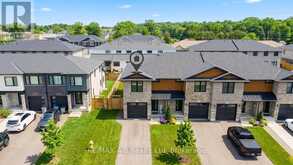 31 TRAILSIDE DRIVE | St. Marys Ontario | Slide Image Three