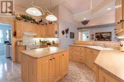 58 MOURNING DOVE TRAIL | Tiny Ontario | Slide Image Eight