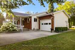 334 COLE BOULEVARD | Southampton Ontario | Slide Image Three