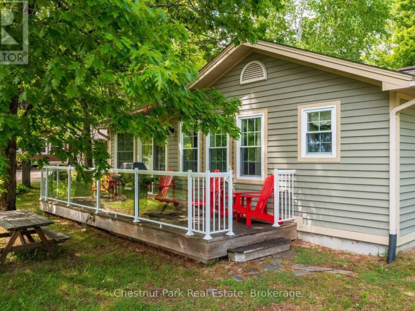 106-7 - 1052 RAT BAY ROAD, Huntsville, Ontario P1H 2J6