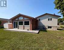 17 SUNCOAST DRIVE W | Goderich Ontario | Slide Image Thirty-six