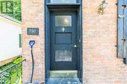 790 3RD AVE A AVENUE W | Owen Sound Ontario | Slide Image Three