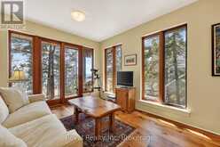 12 WALKER ROAD | Tiny Ontario | Slide Image Thirty-two