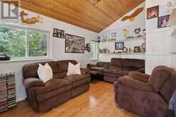 1100 COLONY ROAD | Bracebridge Ontario | Slide Image Eight