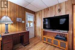 496 BERFORD LAKE ROAD | Georgian Bluffs Ontario | Slide Image Six