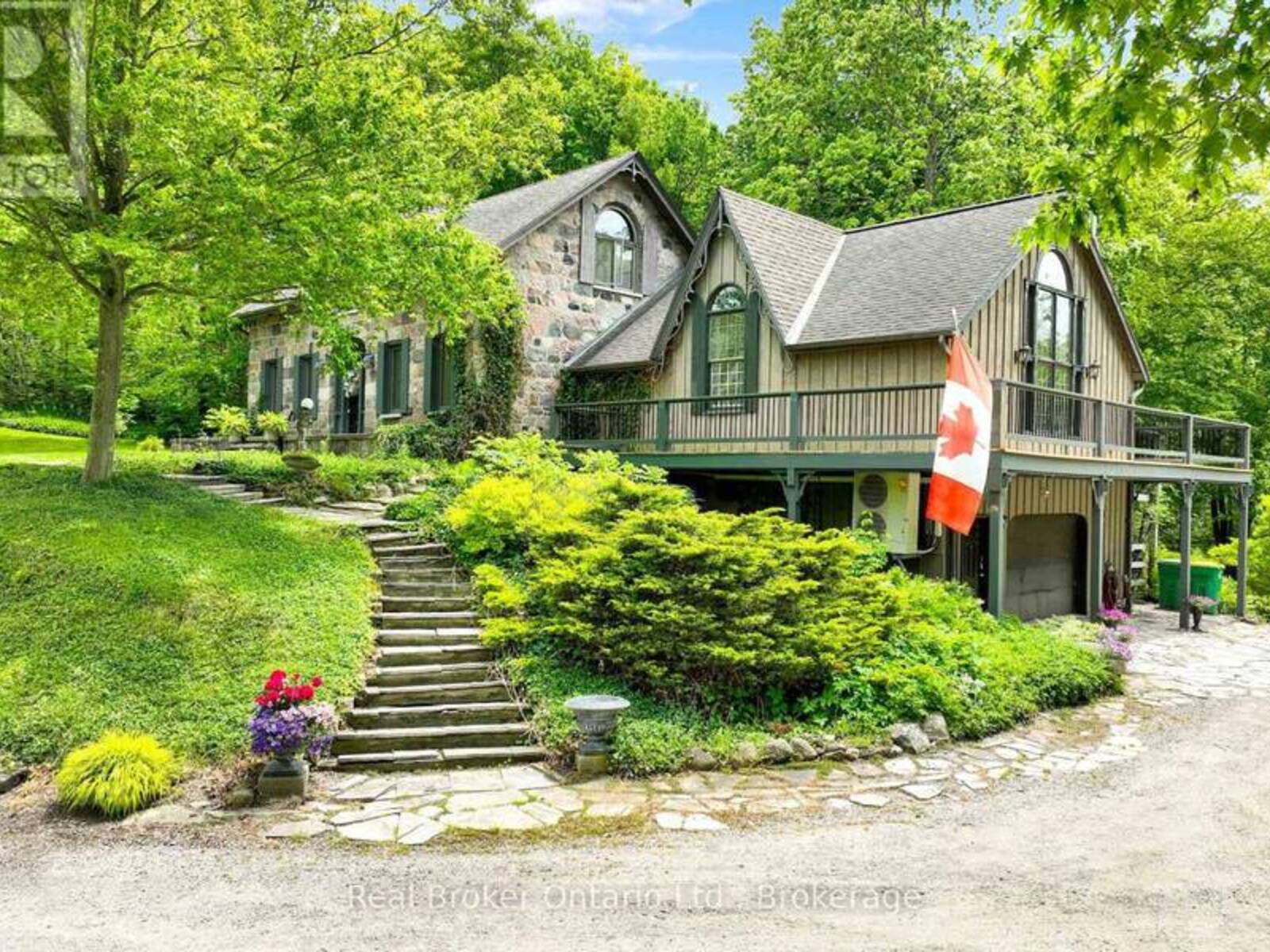 4766 HYNDMAN DRIVE, Southwest Middlesex, Ontario N0L 1A0