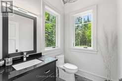 1136 SEVERN LANE | Lake of Bays Ontario | Slide Image Fifteen