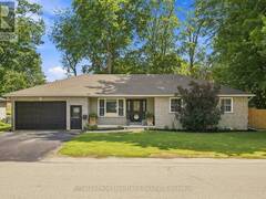 140 JOHN STREET N Minto Ontario, N0G 1Z0
