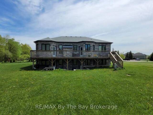 16 WALNUT DRIVE Wasaga Beach Ontario, L9Z 0A9 - 3 Bedrooms Home For Sale