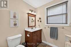 44 BIRMINGHAM STREET | Stratford Ontario | Slide Image Twenty-three