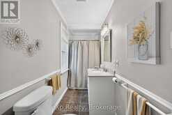 44 BIRMINGHAM STREET | Stratford Ontario | Slide Image Thirty-two