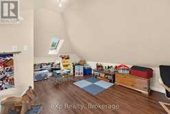 44 BIRMINGHAM STREET | Stratford Ontario | Slide Image Thirty-four