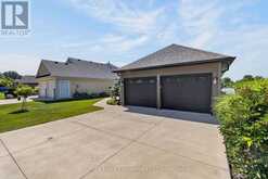 229 CARLOWAY TRAIL | Kincardine Ontario | Slide Image Five