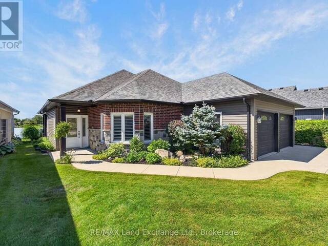 229 CARLOWAY TRAIL Kincardine Ontario, N2Z 0A4 - 2 Bedrooms Waterfront Condo For Sale