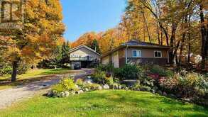 253 CHAPMAN DRIVE | Burk's Falls Ontario | Slide Image Forty-seven