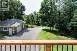 253 CHAPMAN DRIVE | Burk's Falls Ontario | Slide Image Eight