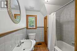 1658 HOUSEY'S RAPIDS ROAD | Gravenhurst Ontario | Slide Image Twenty-eight