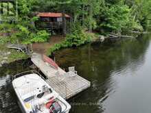 1293 CAUSEWAY DRIVE | Lake of Bays Ontario | Slide Image Three